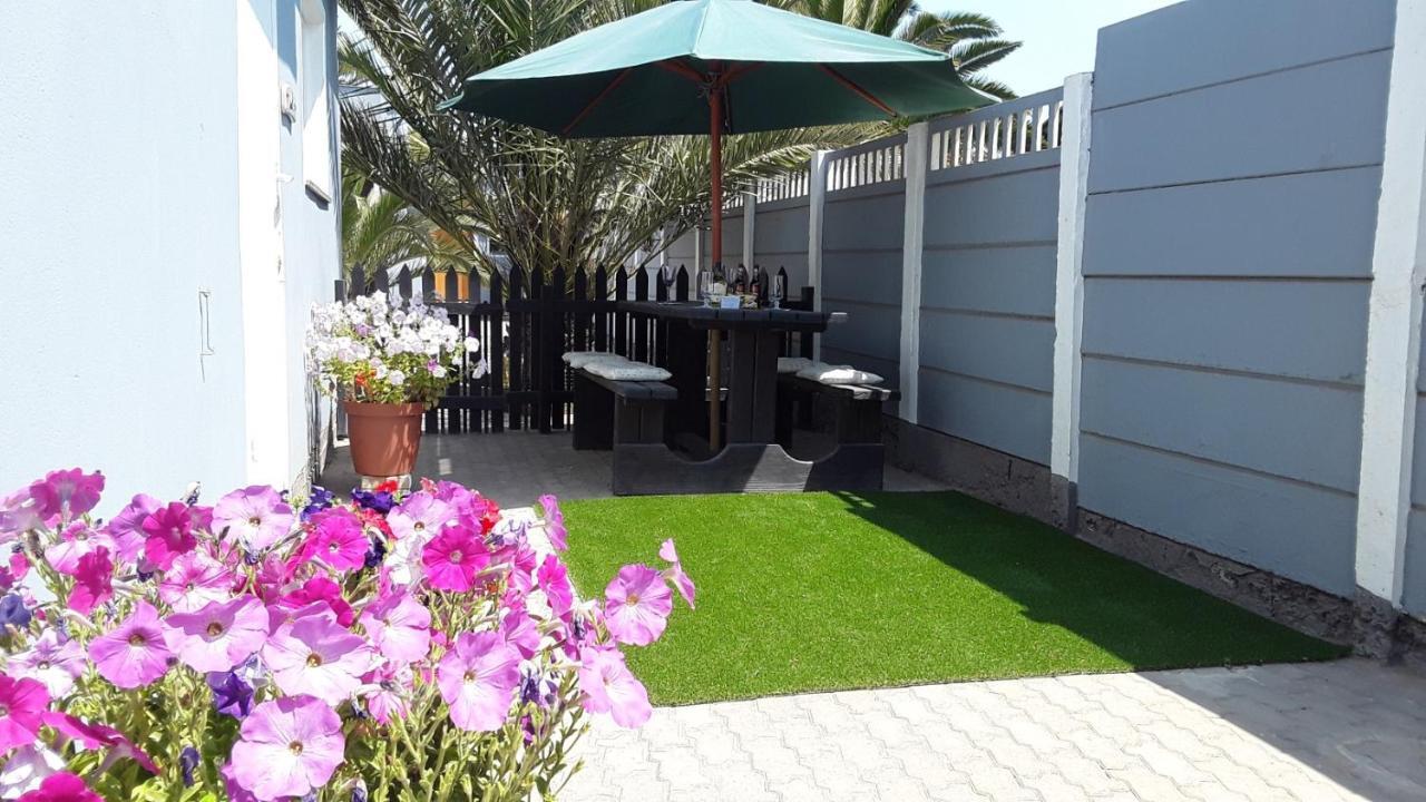Maggie'S Accommodation Swakopmund Bagian luar foto